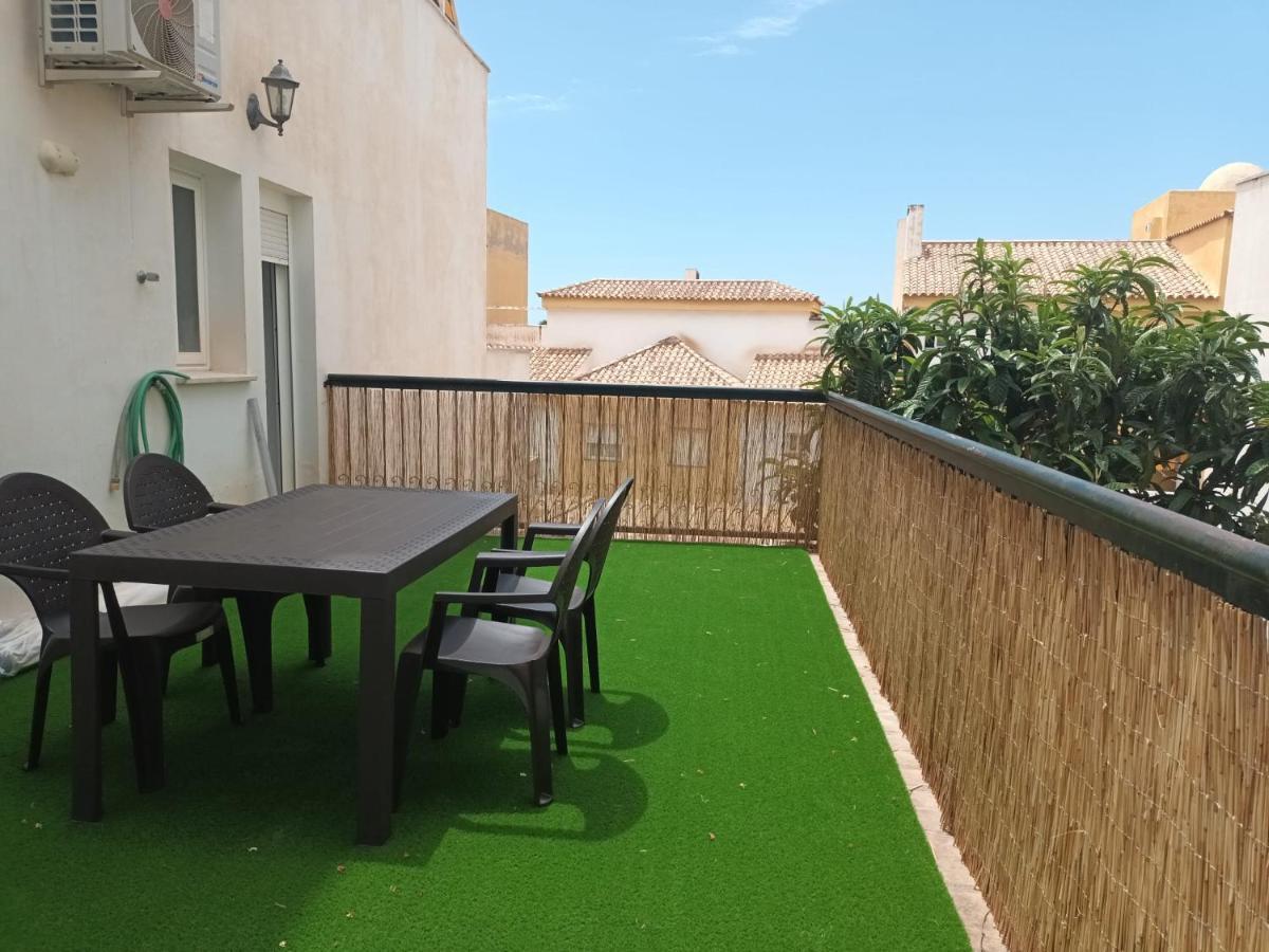 Torrequebrada Del Mar Holidays เบนัลมาเดนา ภายนอก รูปภาพ